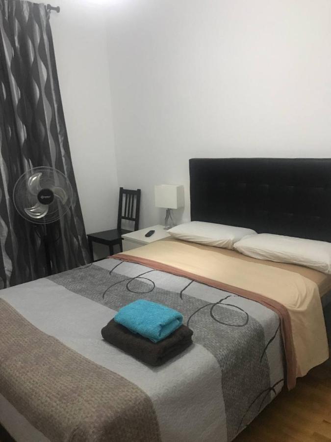 Rooms Arago Barcelona Buitenkant foto